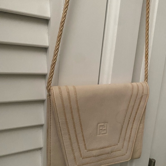 FENDI Vintage 1980s Elegant Beige Evening Shoulder Bag - Picture 1 of 12